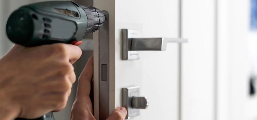 Locksmith For Lock Replacement Near Me in Orland Park, IL