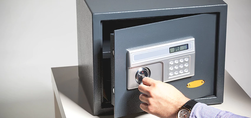 Jewelry Safe Unlocking Service in Orland Park, Illinois