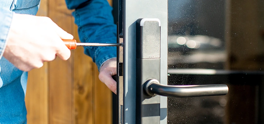 Aluminium Door Lock Replacement in Orland Park, Illinois